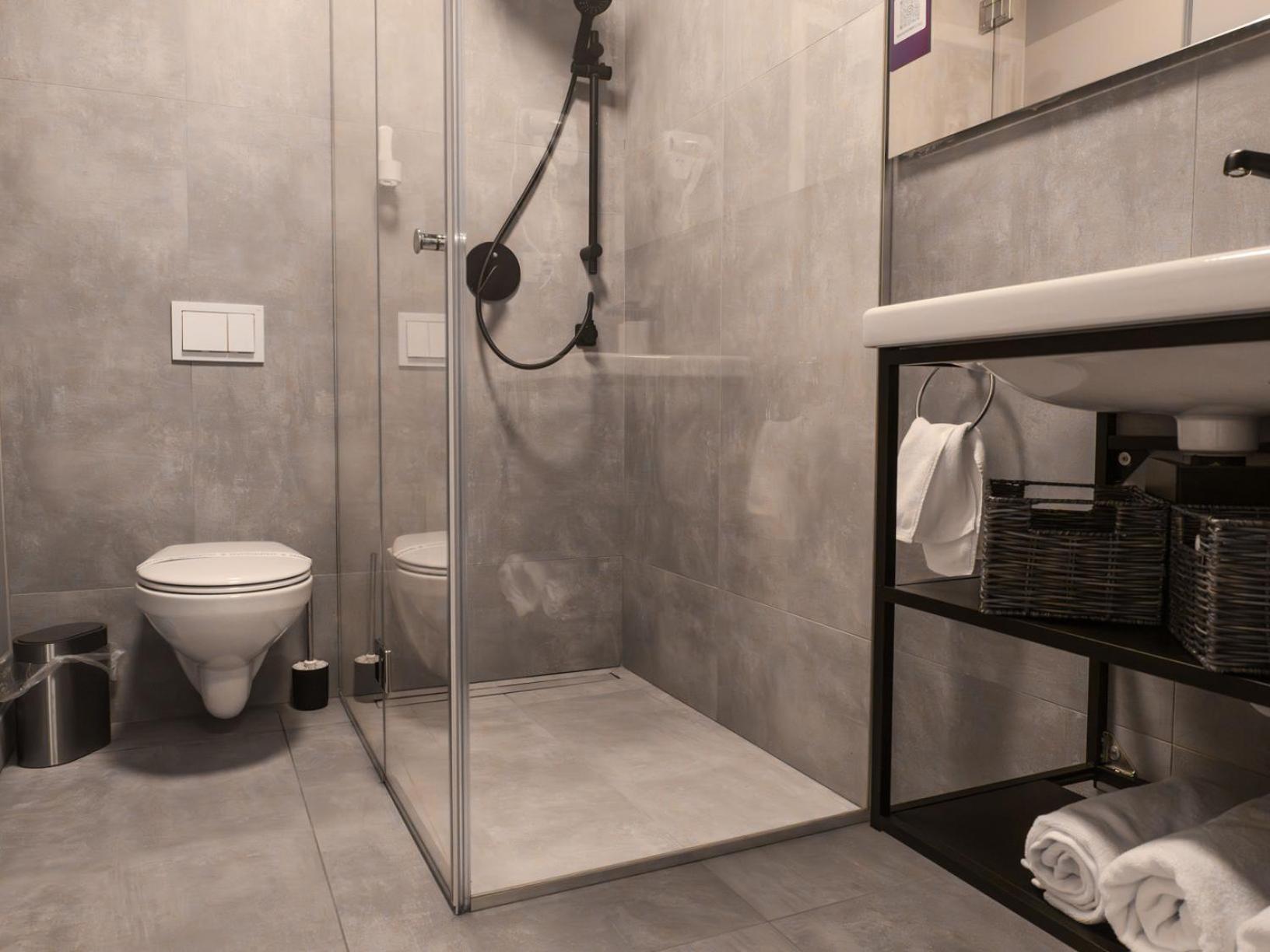 Apartament Gavas Jacuzzi Relax Zen Kluż-Napoka Zewnętrze zdjęcie