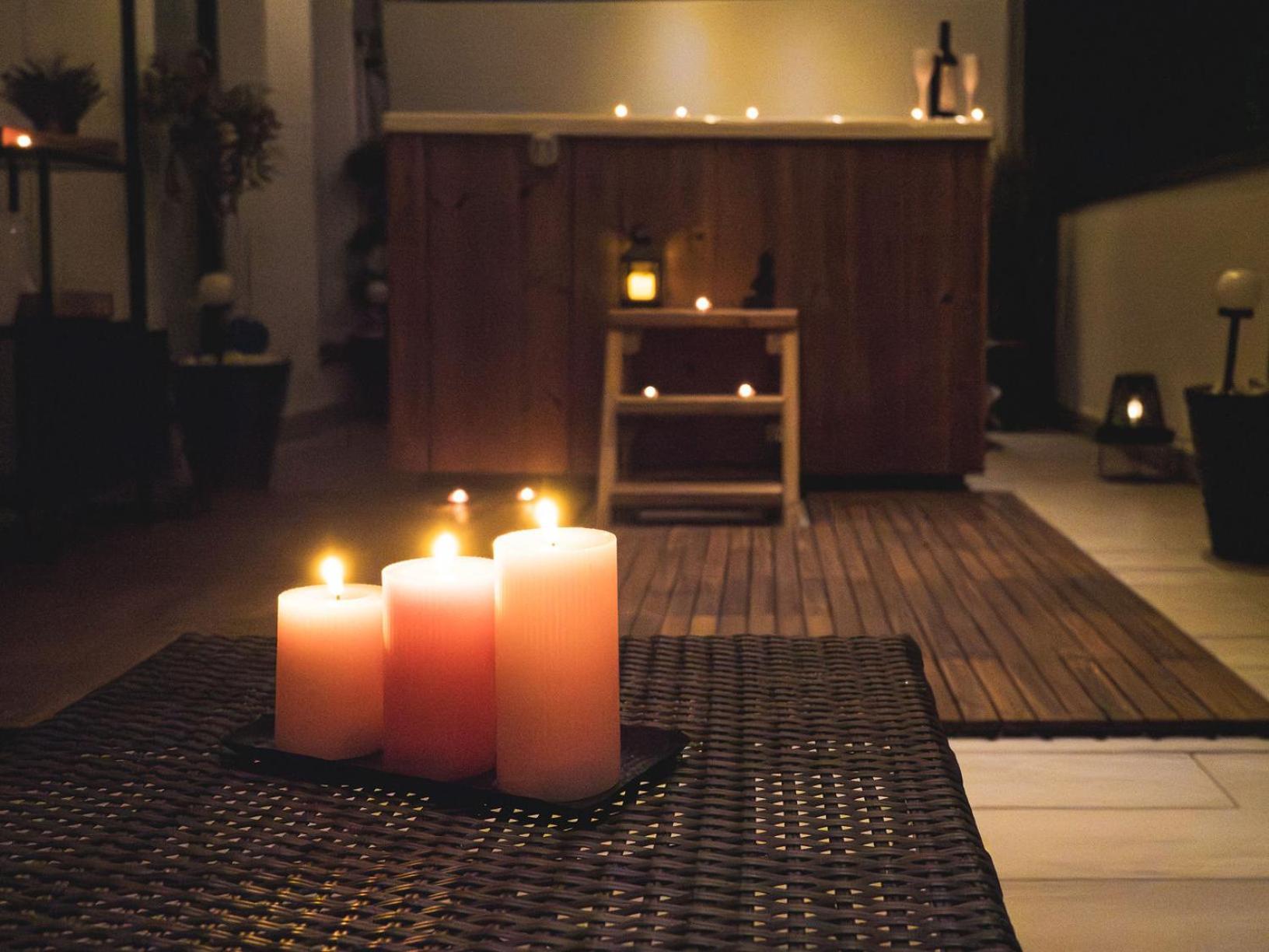 Apartament Gavas Jacuzzi Relax Zen Kluż-Napoka Zewnętrze zdjęcie